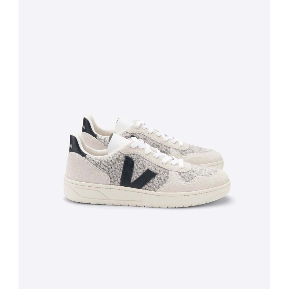 Men\'s Veja V-10 FLANNEL Sneakers White/Black | SG 334JPQ